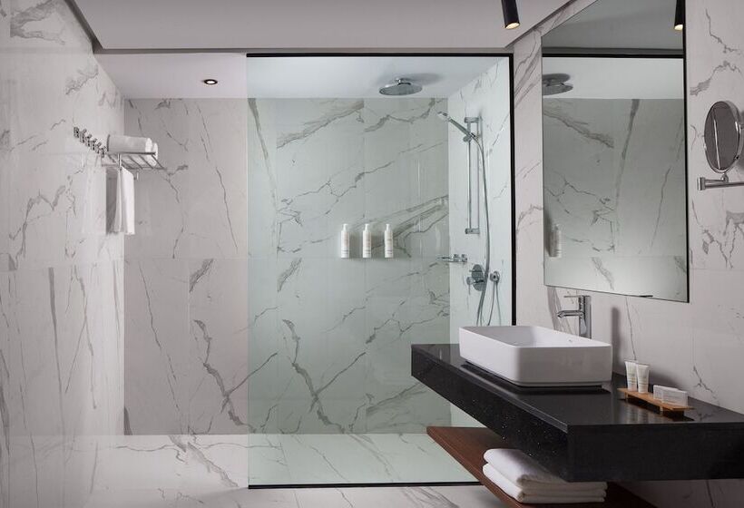 فندق Courtyard By Marriott Casablanca Downtown