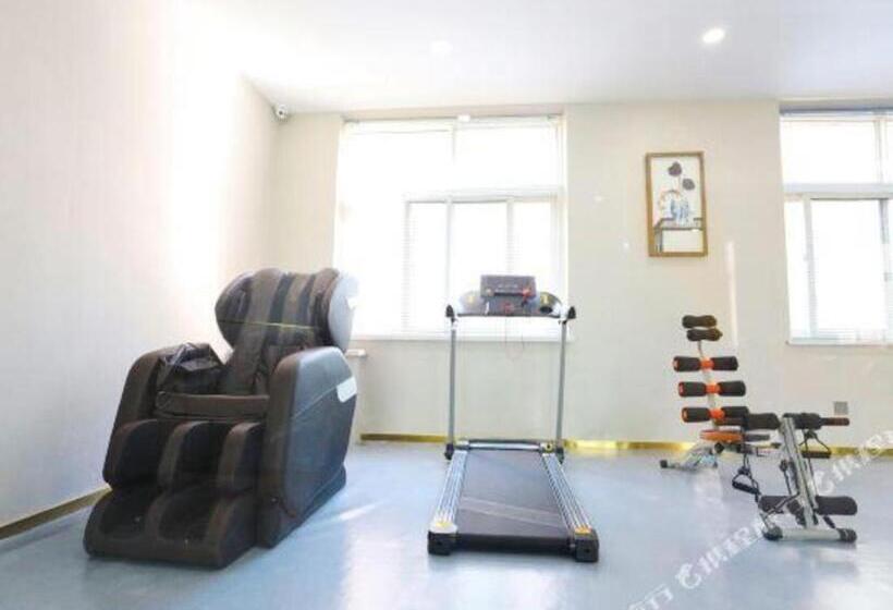 בית מלון כפרי Hi Inn Xining Mojia Street