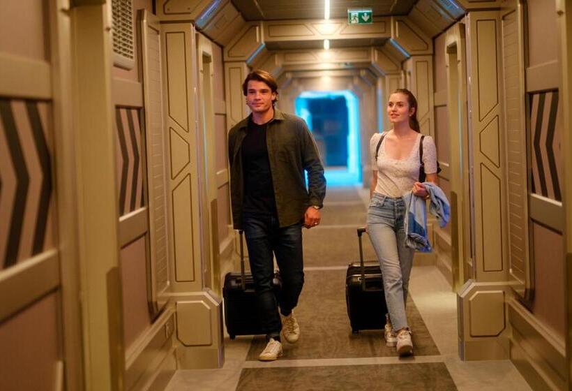 בית מלון כפרי Hôtel Station Cosmos