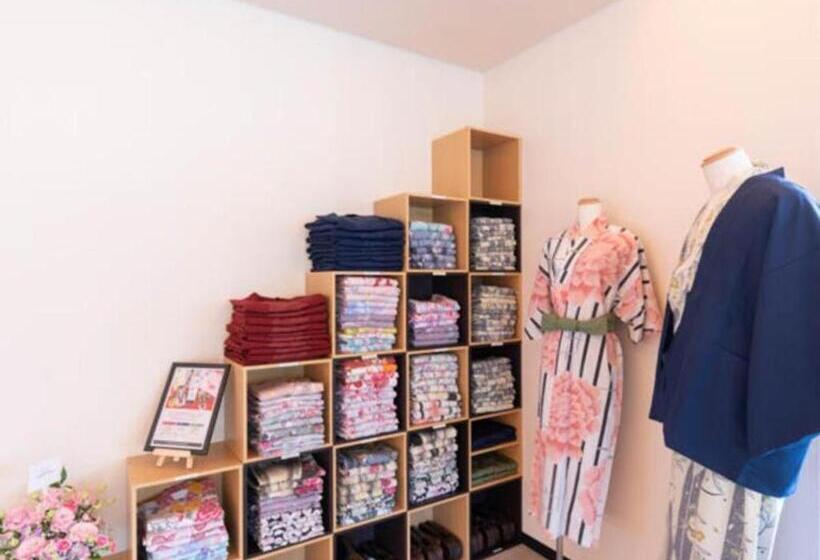 Отель Livemax Resort Atami Ocean