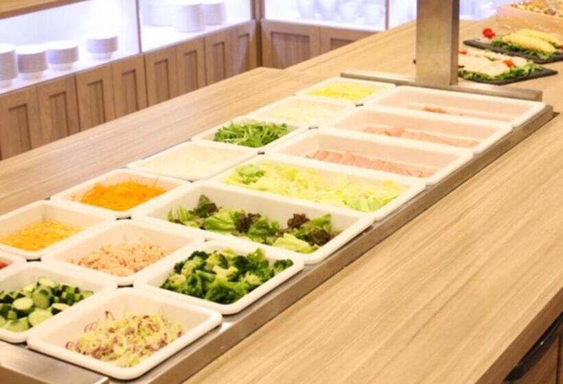 Отель Livemax Resort Atami Ocean