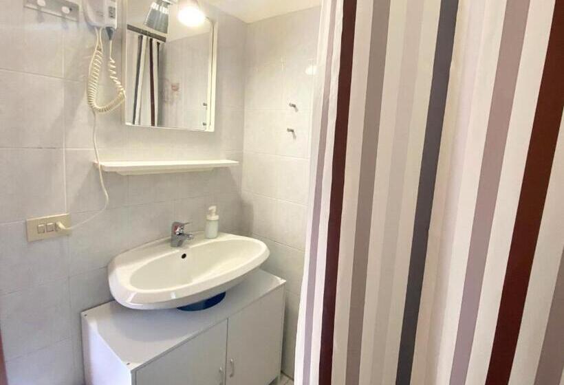 酒店 Lorenza B&b E Mini Suite