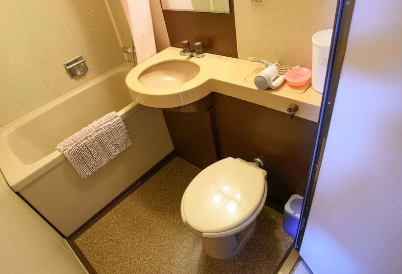 בית מלון כפרי Ryobou Hanaemi