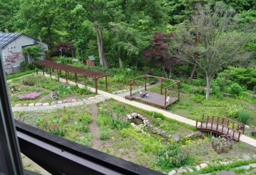 בית מלון כפרי Ryobou Hanaemi