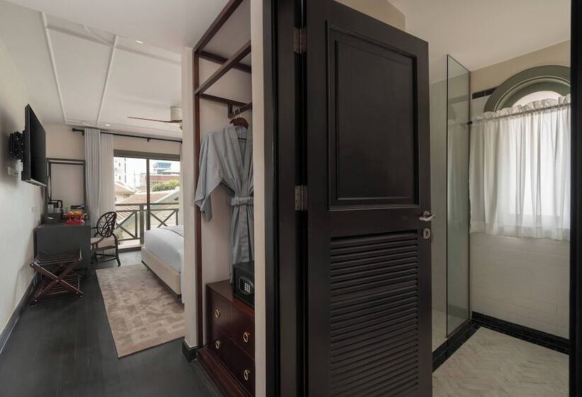 Отель Souphattra Heritage Vientiane