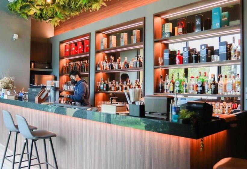 בית מלון כפרי The Encony