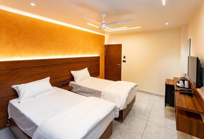 فندق Uphills Boutique