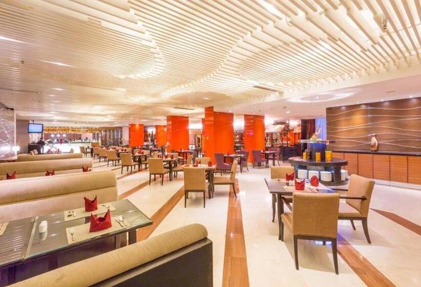 酒店 Wyndham Surabaya City Centre