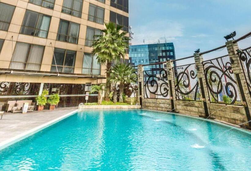 酒店 Wyndham Surabaya City Centre