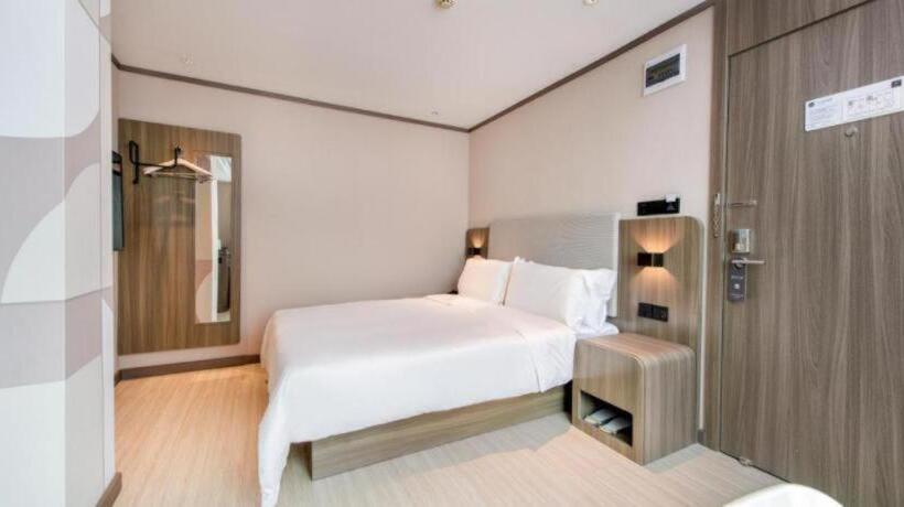 Ji Hotel Gu An Daxing International Airport