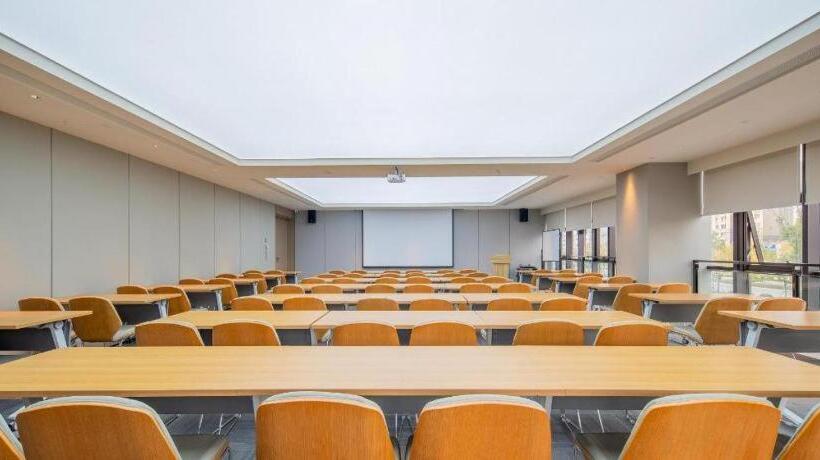 Ji Hotel Hefei South Bus Station