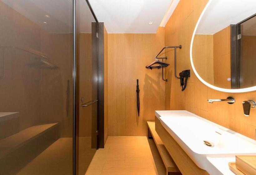 Ji Hotel Huaian Zhou Enlai Memorial Hall