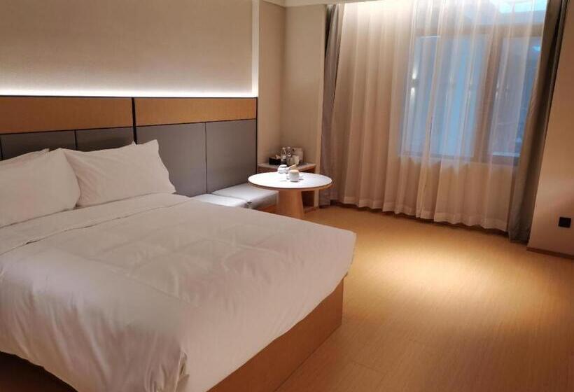 Ji Hotel Jinzhou Red Star Macalline