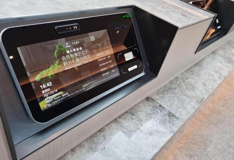 Ji Hotel Jinzhou Red Star Macalline