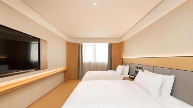 Ji Hotel Ningbo Ninghai International Convention Center