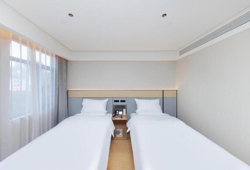 Ji Hotel Weihai Liugong Island Tourism Pier