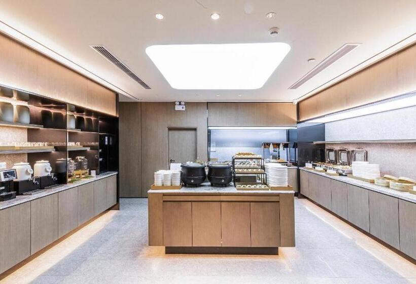 Ji Hotel Xiantaomian Street