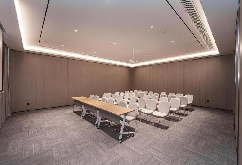 Ji Hotel Yantai Development Zone Housha Plaza