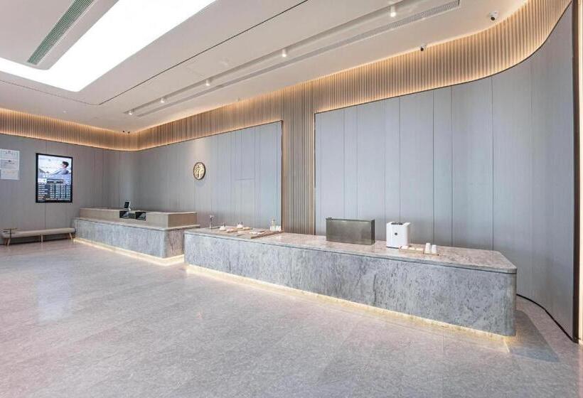 Ji Hotel Yantai Development Zone Housha Plaza