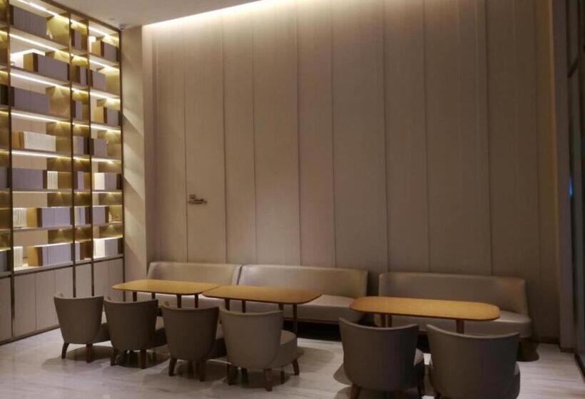 Ji Hotel Yantai Penglai Zhonglou Dong Road