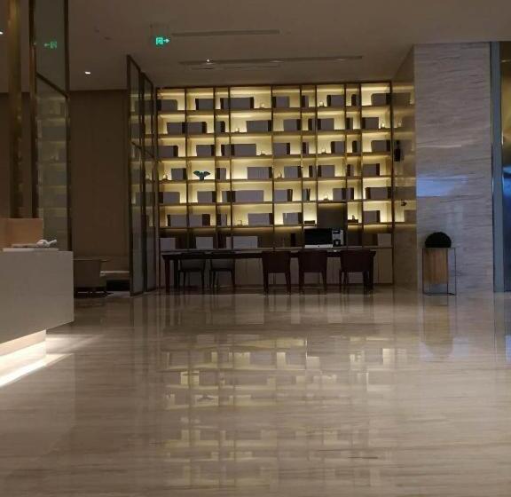 Ji Hotel Yantai Penglai Zhonglou Dong Road