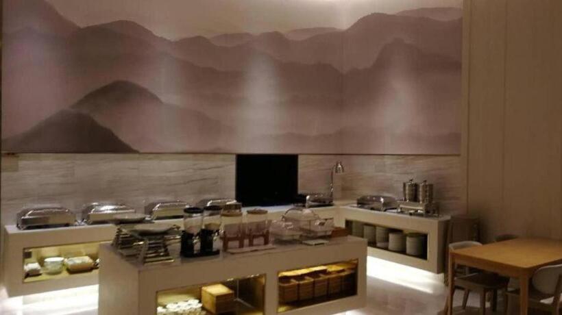 Ji Hotel Yantai Penglai Zhonglou Dong Road