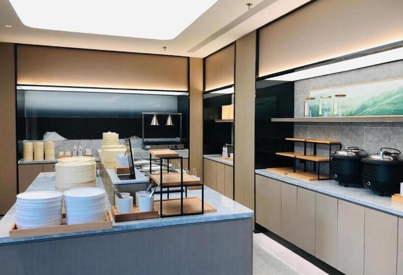 Ji Hotel Yantai Wanda Plaza Huanshan Road