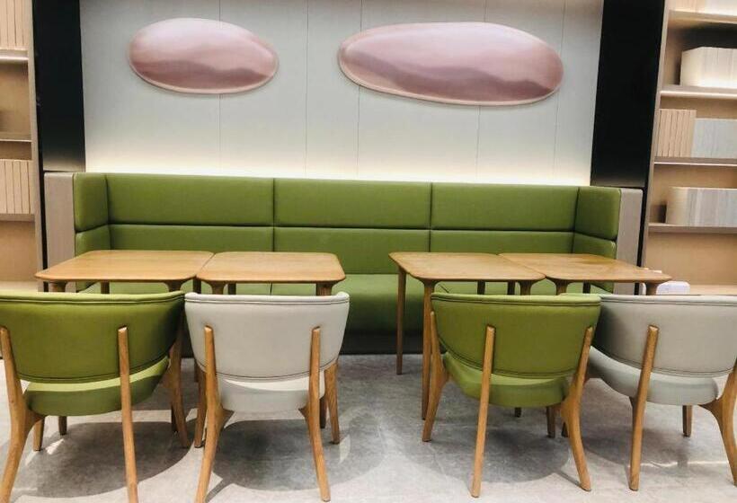 Ji Hotel Yantai Wanda Plaza Huanshan Road