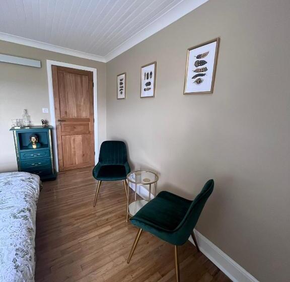 住宿加早餐  Le Cantou