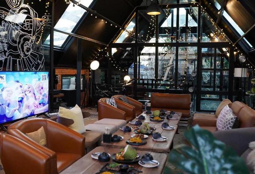 Letana Hotel Samuprakarn