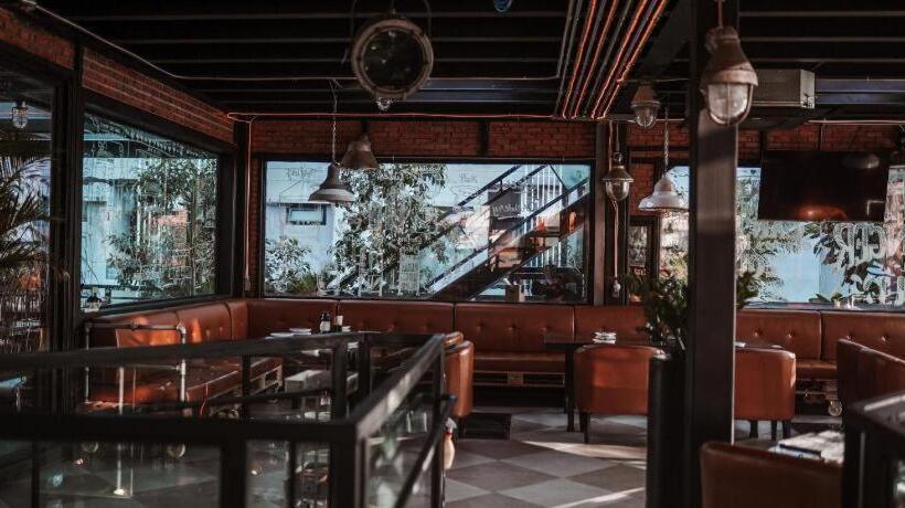 Letana Hotel Samuprakarn