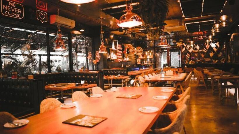 Letana Hotel Samuprakarn