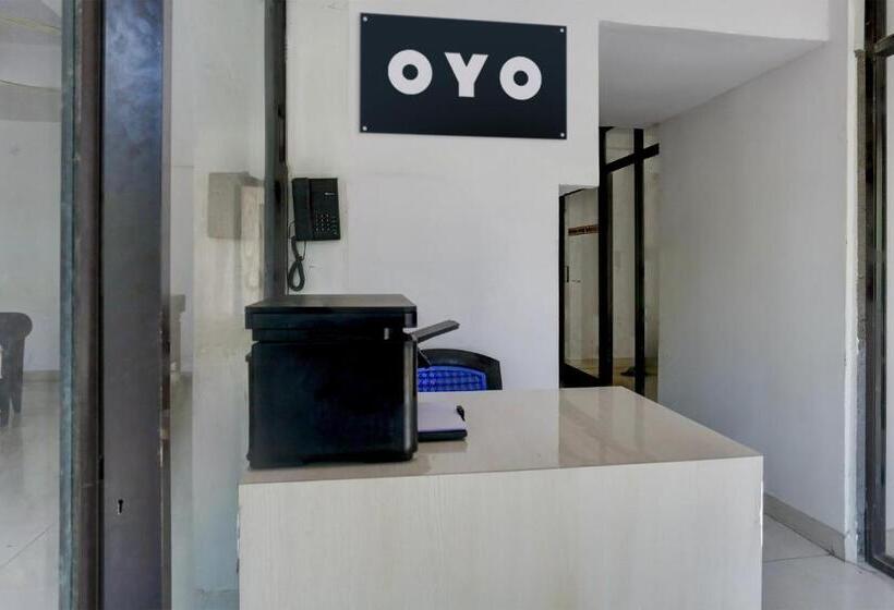 Oyo Flagship Hotel Om Shree