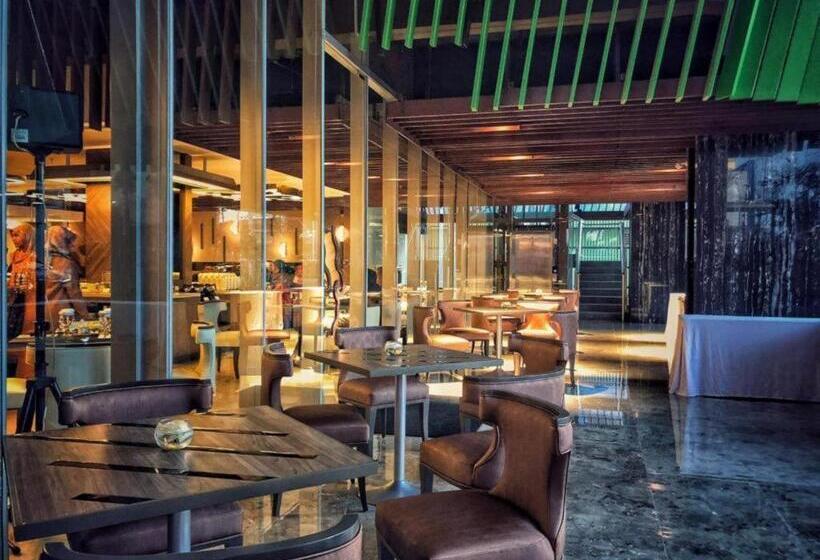 Patra Cirebon Hotel & Convention