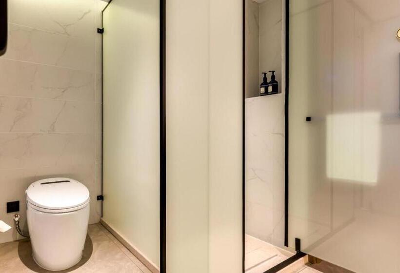 Starway Hotel Harbin West Station West Square