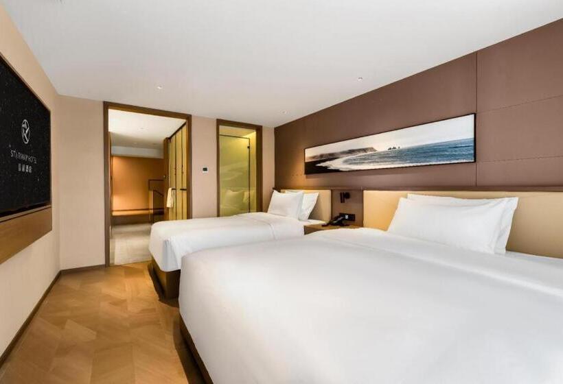 Starway Hotel Harbin West Station West Square