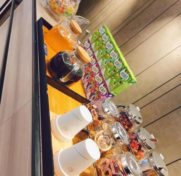 Starway Hotel Jinzhong Yunhua West Street