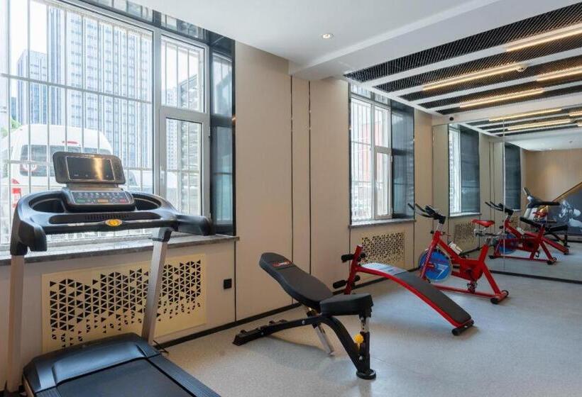 Starway Hotel Lanzhou West Passenger Station North Square