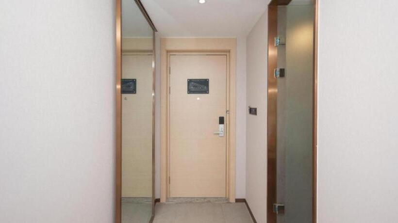 Starway Hotel Nanjing Jiaoyuan Metro Station