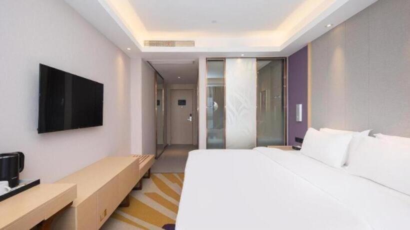 Starway Hotel Nanjing Jiaoyuan Metro Station