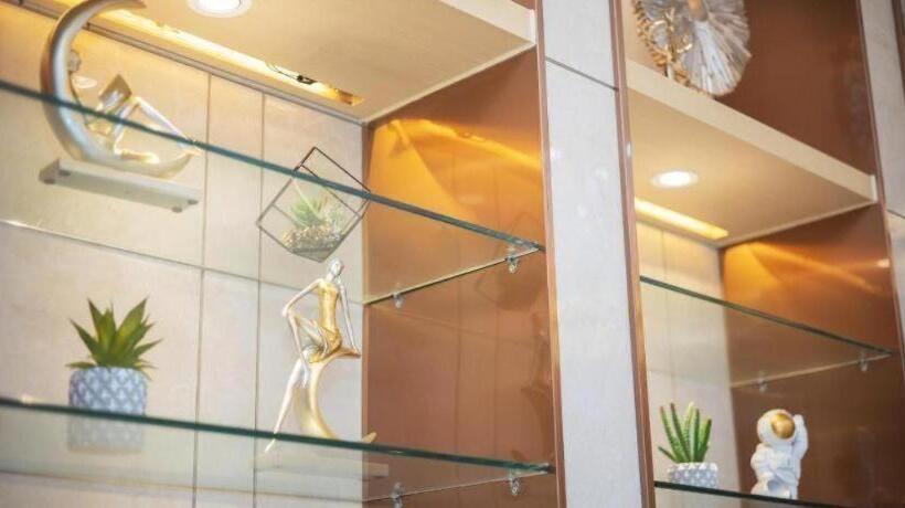 Starway Hotel Nanjing Jiaoyuan Metro Station