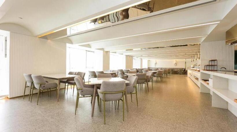 Starway Hotel Ningbo Impression City