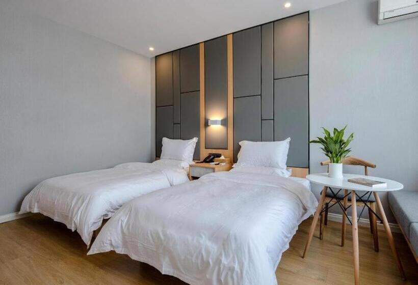 Starway Hotel Taiyuan Gongyuan Times City