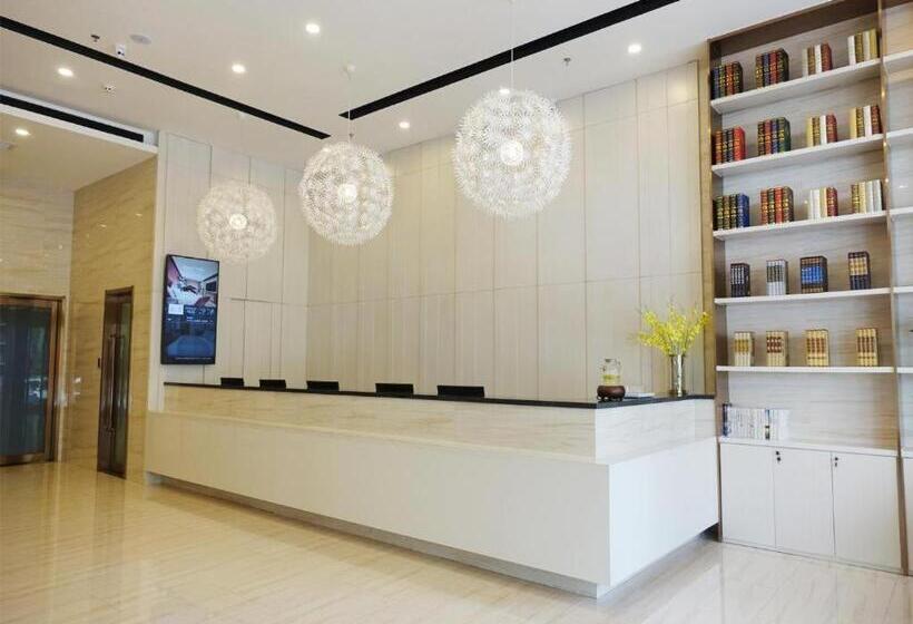 Starway Hotel Taiyuan Hongdenglong Stadium