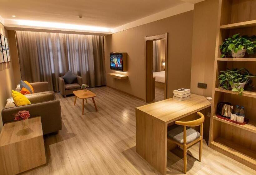 Starway Hotel Weinan Dali