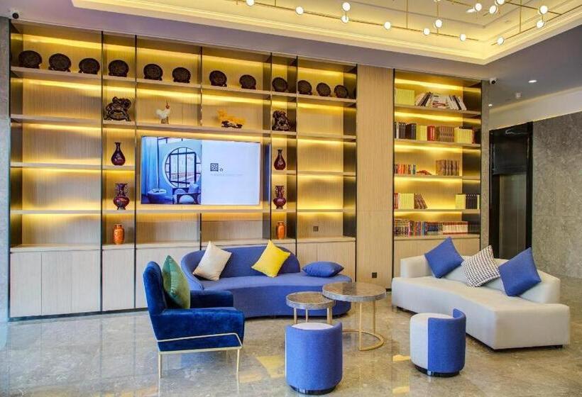 Starway Hotel Zhengzhou Xingyang New Area