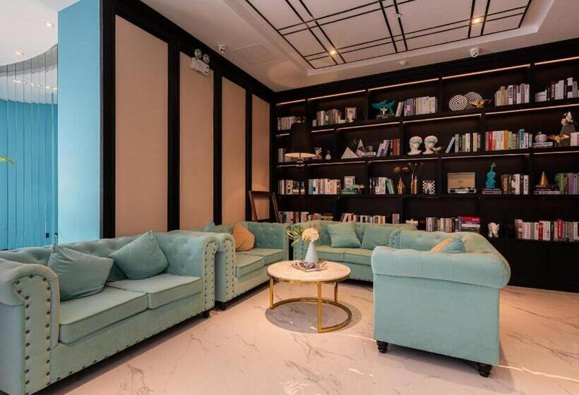 Xana Hotelle Chaozhou Ancient City Paifang Street