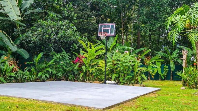 فندق صغير Cabina Azul In Bejuco Beach With Queen Bed But No Air Conditioning