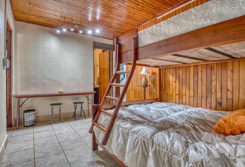 مبيت وإفطار Arenal Chill Inn