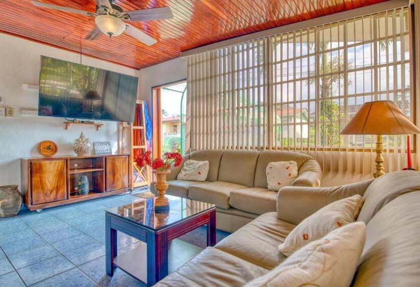 مبيت وإفطار Arenal Chill Inn